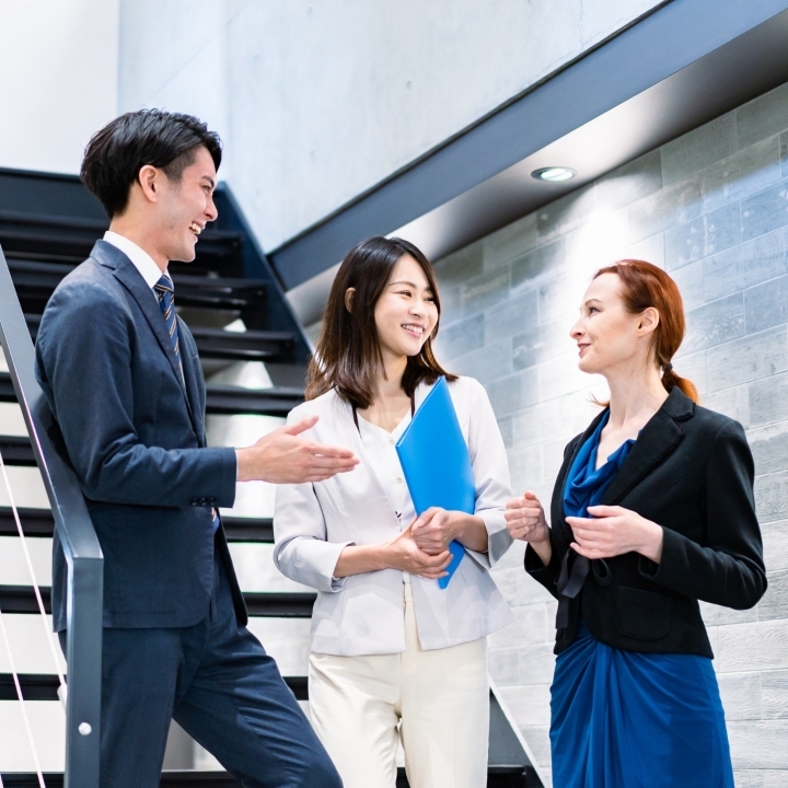 フリーランス駆け出し期は「紹介や人脈」で案件を掴む